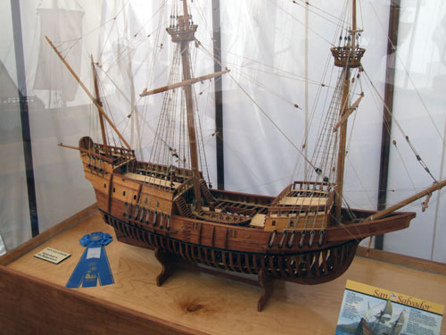 San Salvador replica model