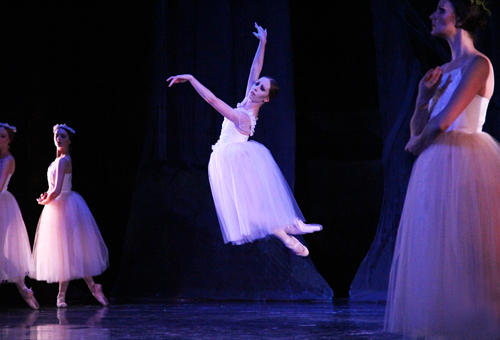 Ariana Samuelsson performs in City Ballet's 'Giselle'