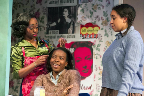 Cashe Monya, Deja Fields and Jada Temple in 'Crumbs from the Table of Joy'