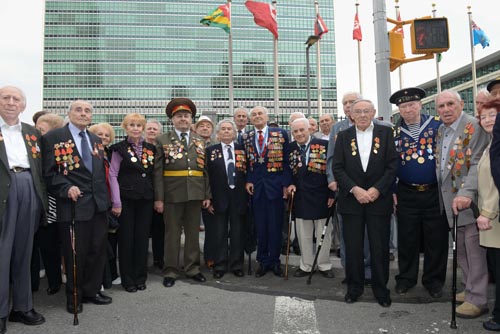 Veterans of the Red Army gather outside United Nations for 'Rescue of European Jewry' Day