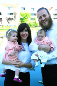 Rabbi Rafi and Chana Andrusier with children Yehudis and Isaac (Photo: Chabad of East County)