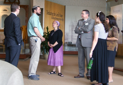 Rabbi Uri and Dahlia Topolosky are briefed during tour of Temple Square in Salt Lake City
