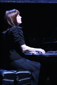 Mona Golabek in The Pianist of Willesden Lane at the Geffen Playhouse. Adapted and directed by Hershey Felder. Michael Lamont