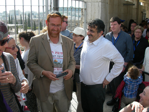Yehudah Glick1
