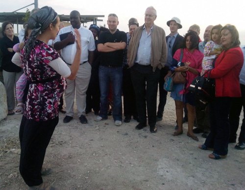 Ma'ale Adumim resident meets with international group of parliamentarians