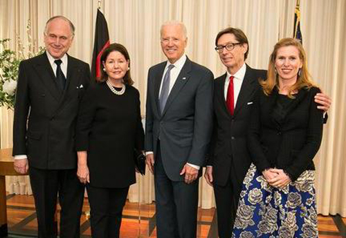 Ronald S. Lauder, Jo Carole Lauder, US Vice President Biden, Amb. Wittig and Huberta von Voss-WittigRonald S. Lauder, Jo Carole Lauder, US Vice President Biden, Amb. Wittig and Huberta von Voss-Wittig