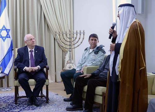 President Rivlin (left) listens to a Bedouin spokesman