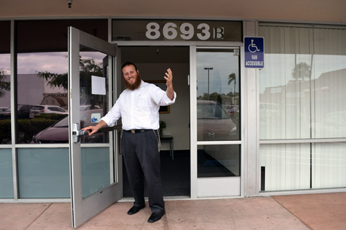 Rabbi Rafi Andrusier bids visitors to Chabad of East County to come on in
