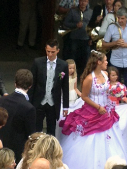 Bride and groom receive congratulations in Domeyrot