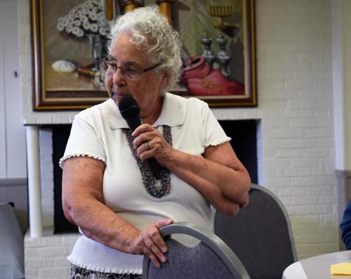 Sonni Cooper recalls some Star Trek memories at Temple Beth Shalom