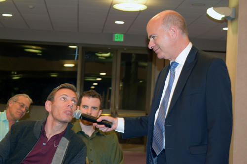 FBI Special Agent in Charge Eric Birnbaum takes a question from an audience member at Tifereth Israel Men's Club event Nov. 12